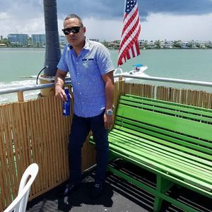 Meet your Posher, Daynel